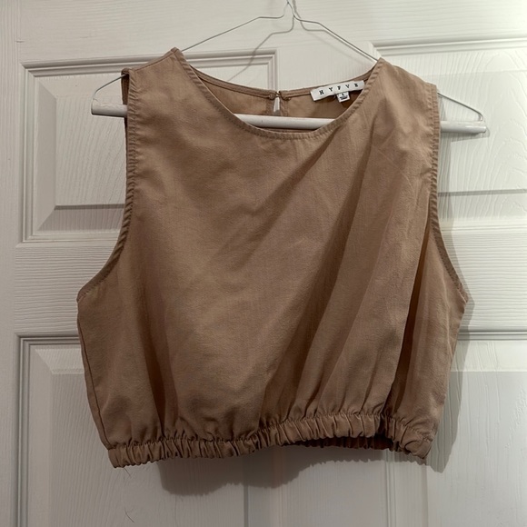 Tan L crop top set - Picture 2 of 4